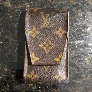 Cigarette case/lipstick holder